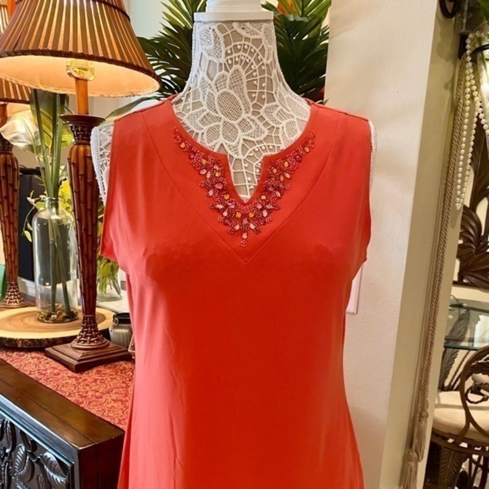 🌸Q8 - Susan Graver Tank Top w/embelishments 🧡🧡🧡